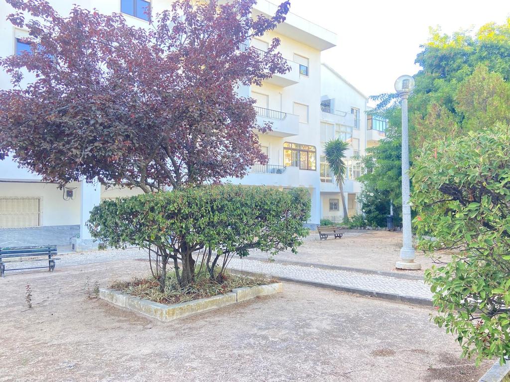 Apartamento T0 (88 m²) com terraço – Próximo de Cascais - Image 41