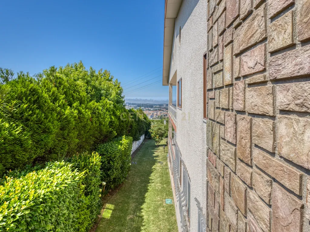 Fabulosa Moradia T6 Independente em Santo Ovídio, na zona nobre de Vila Nova de Gaia! - Image 38