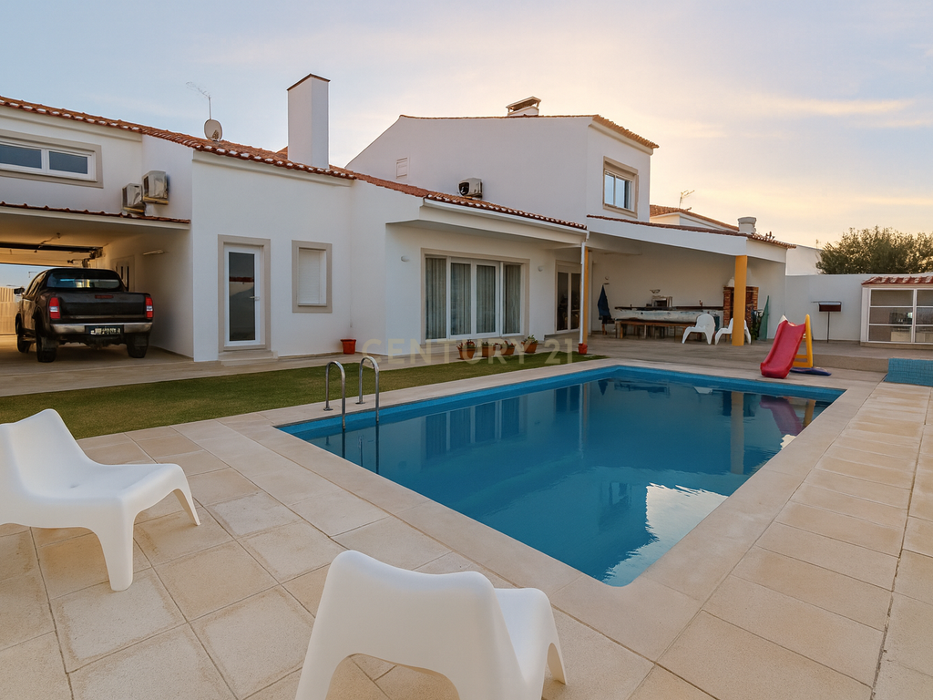 Castro Verde: Viva Uma Casa Onde os Sonhos se Encontram Com Tranquilidade. - Image 35