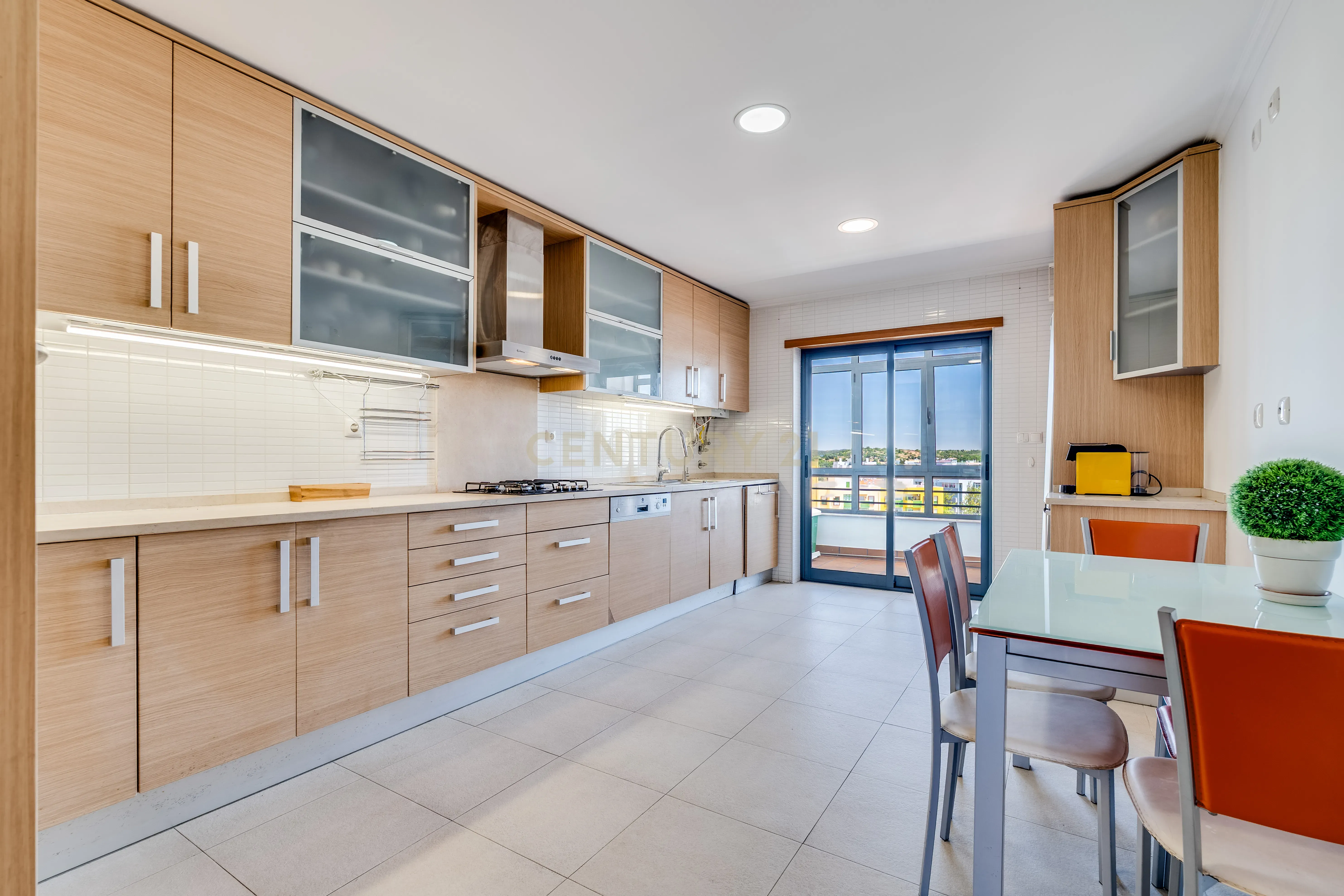 Fotografia 12 de Penthouse com BBQ, Jacuzzi, Garagem e Vista Rio