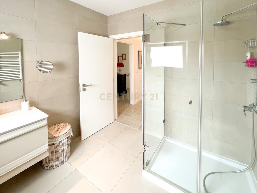Apartamento T2 Duplex Torres Vedras centro - Image 19