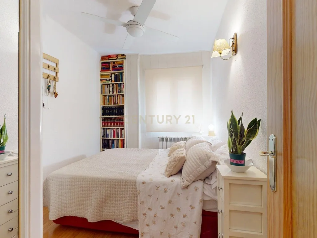 Apartamento Renovado em Alcalá de Henares, Madrid - Image 3