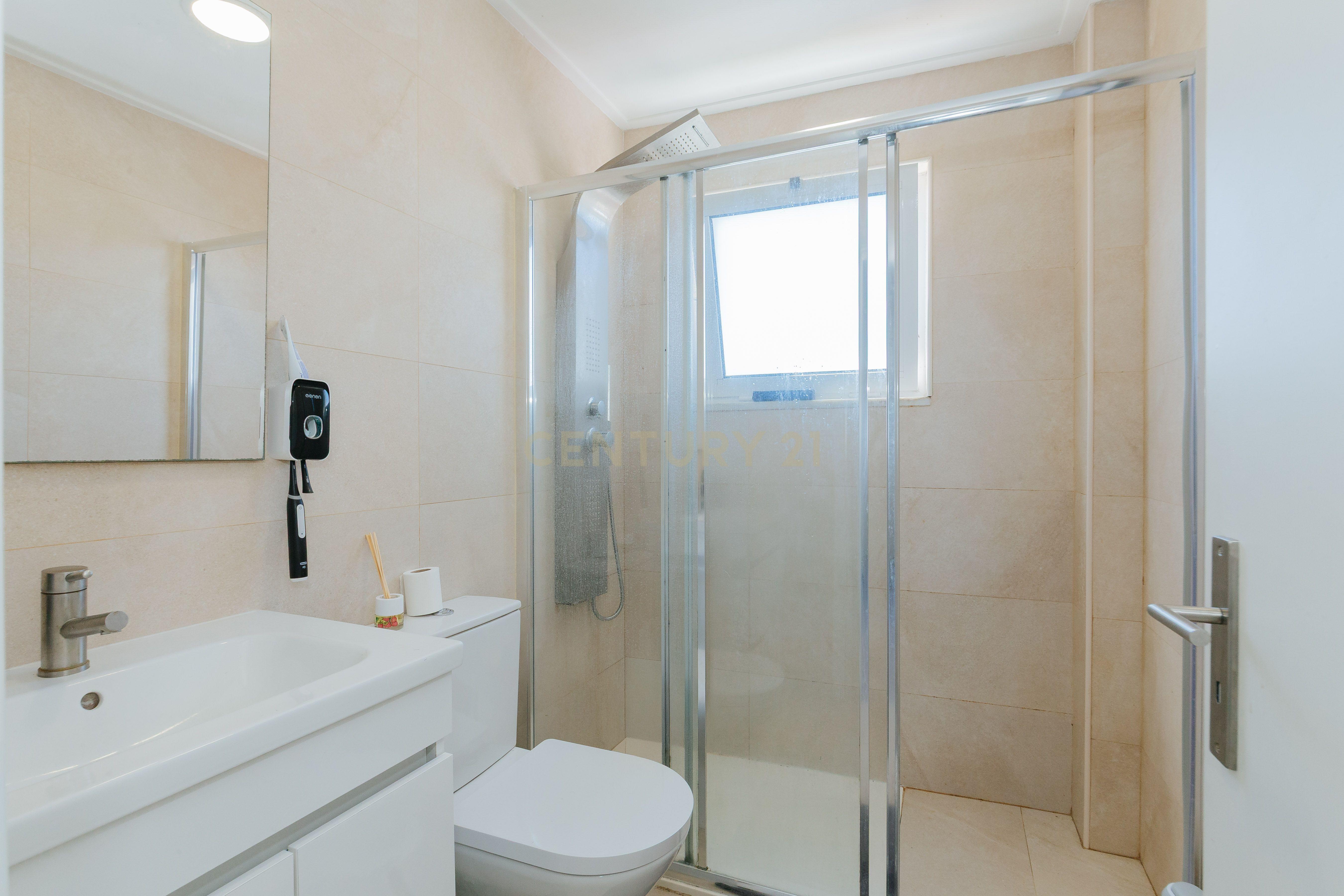 Fotografia 6 de Apartamento T2+1 Renovado em Alhos Vedros