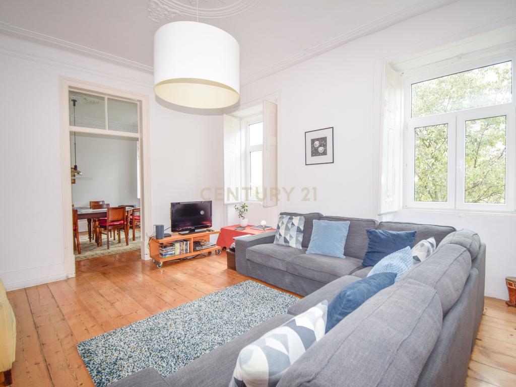 Apartamento T5 em Arroios: mais espaço, mais conforto e mais Família! - Image 10