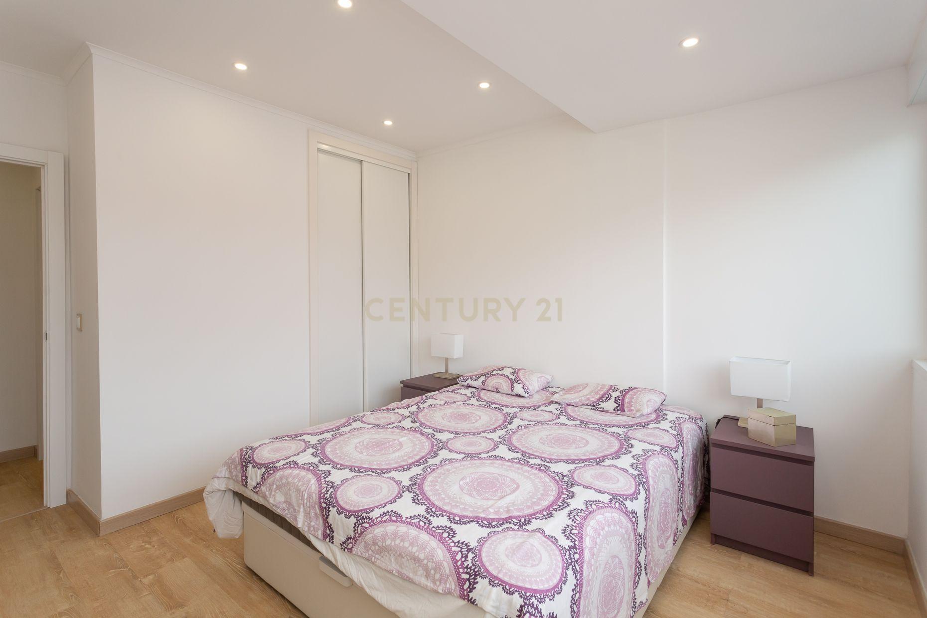 Apartamento T1+1 mobilado com Vista para o Rio em Lisboa - Image 24