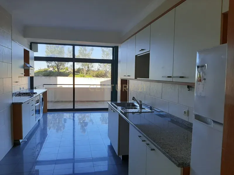 Apartamento T2 - Belas Clube de Campo - Image 10