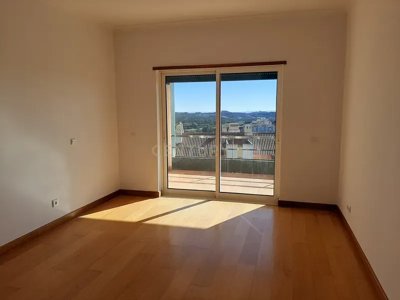 Apartamento T2 - Belas Clube de Campo - Image 19