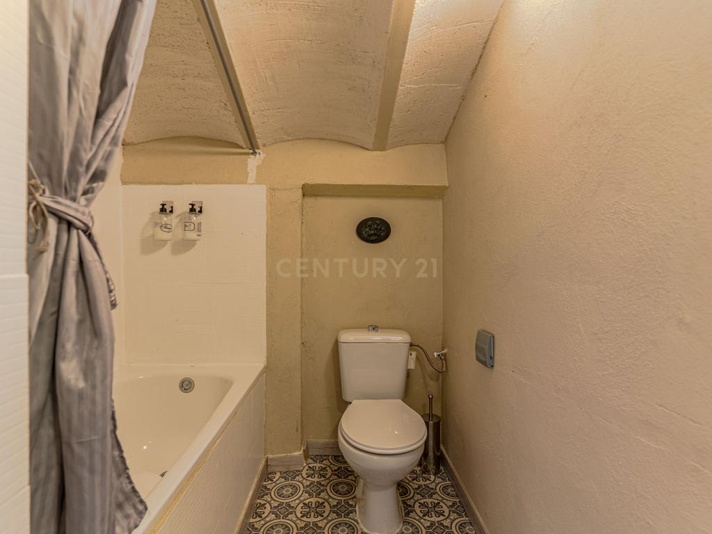 undefined - Image 17
