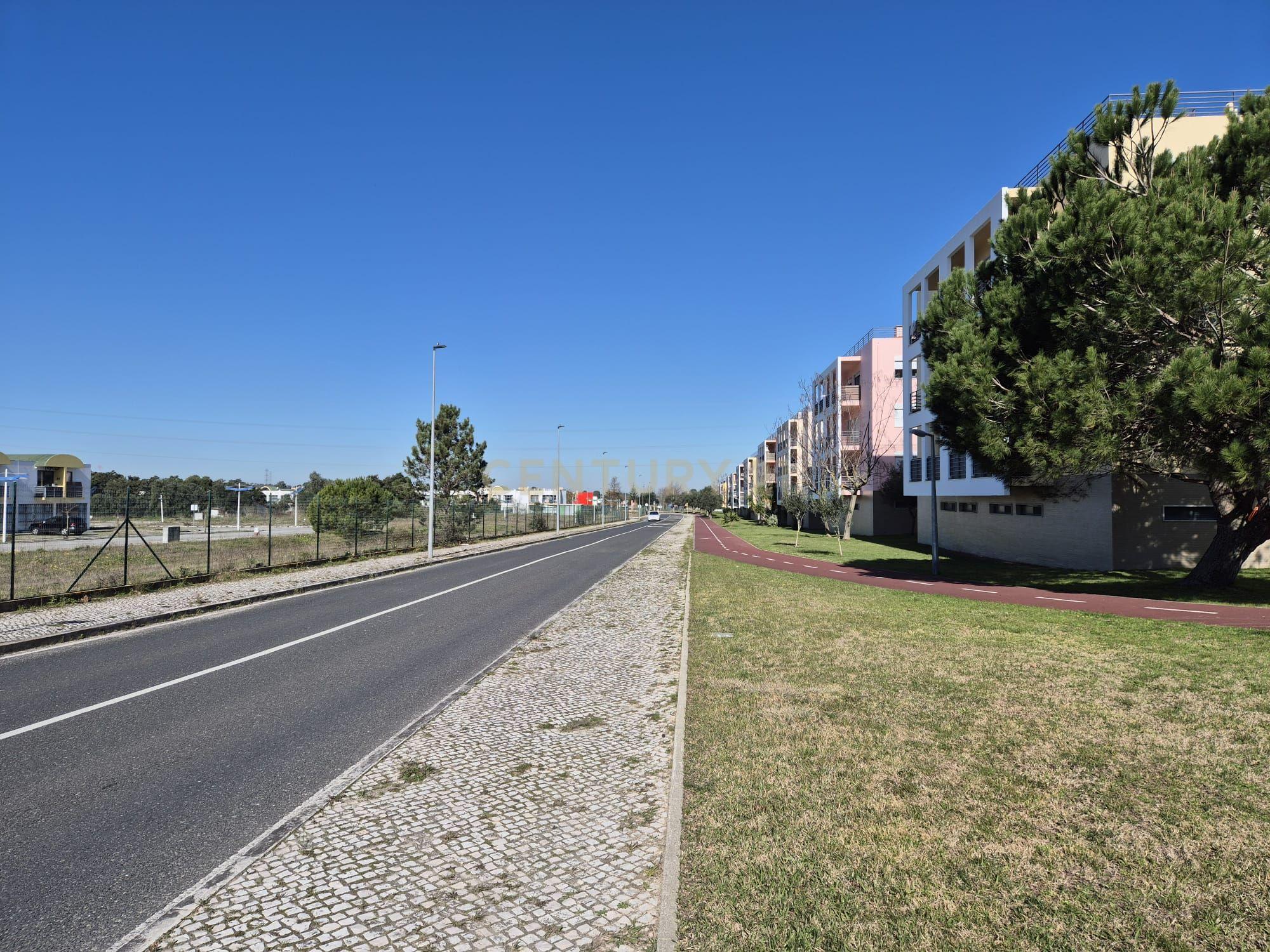 NOVO T2 – Urb Colinas da Arrábida – parqueamento e arrecadação - Image 12