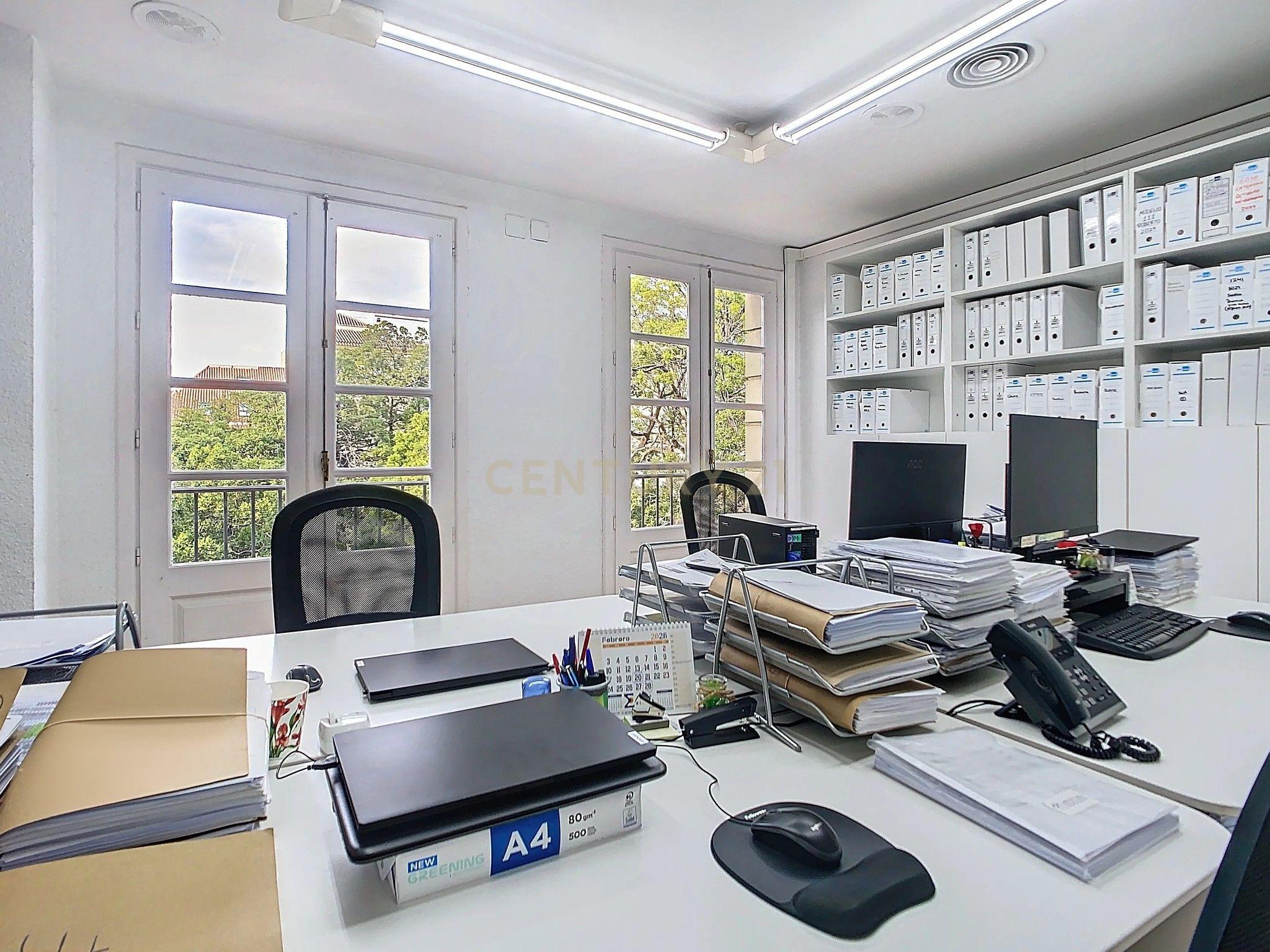 Escritório para venda em Alameda Principal, Málaga - Localização privilegiada com vistas panorâmicas - Image 13