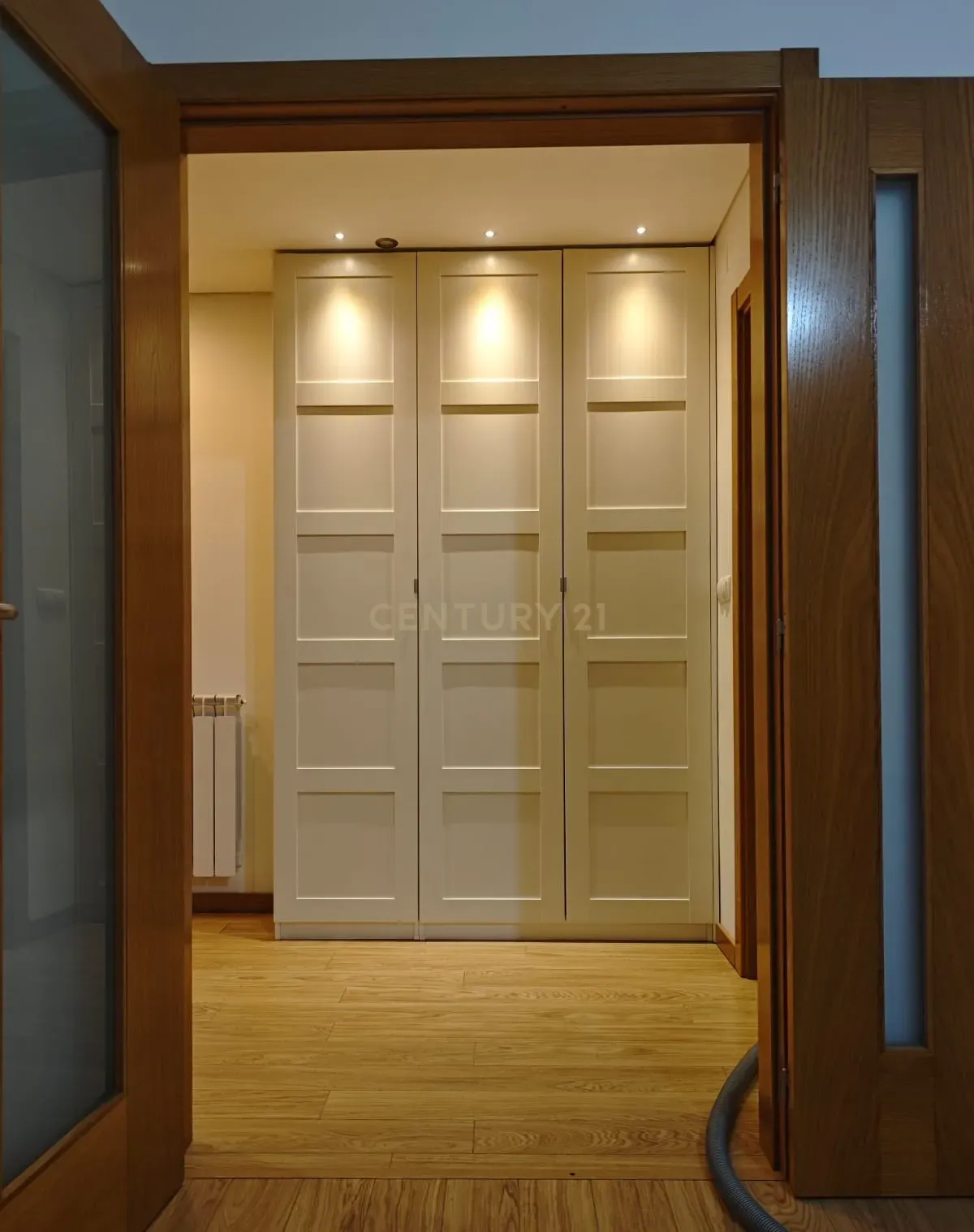 Apartamento de 3 assoalhadas, Box fechada e arrecadação, Póvoa de Santa Iria - Image 9