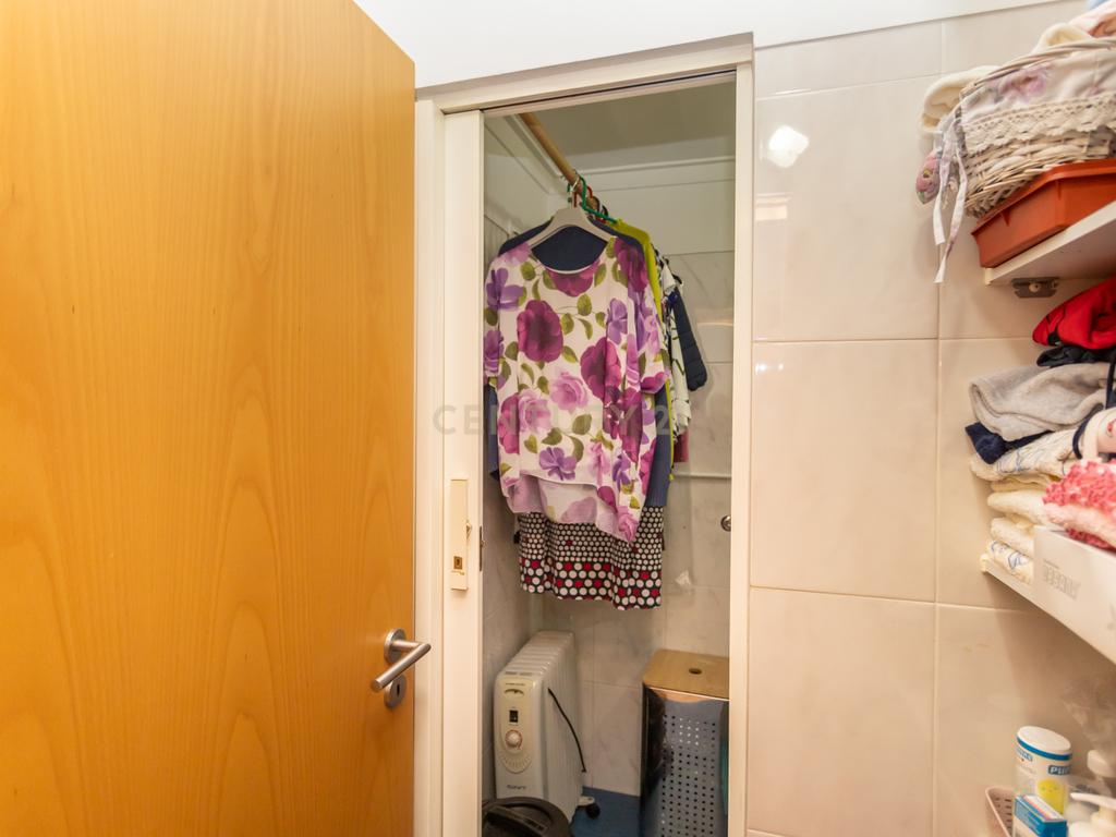 LOJA TRANSFORMADA EM AMPLO APARTAMENTO T1 REMODELADO EM PAIO PIRES - Image 17