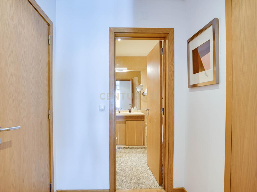 Apartamento T3 no Parque das Nações com Vista Panorâmica para o rio  - Image 26