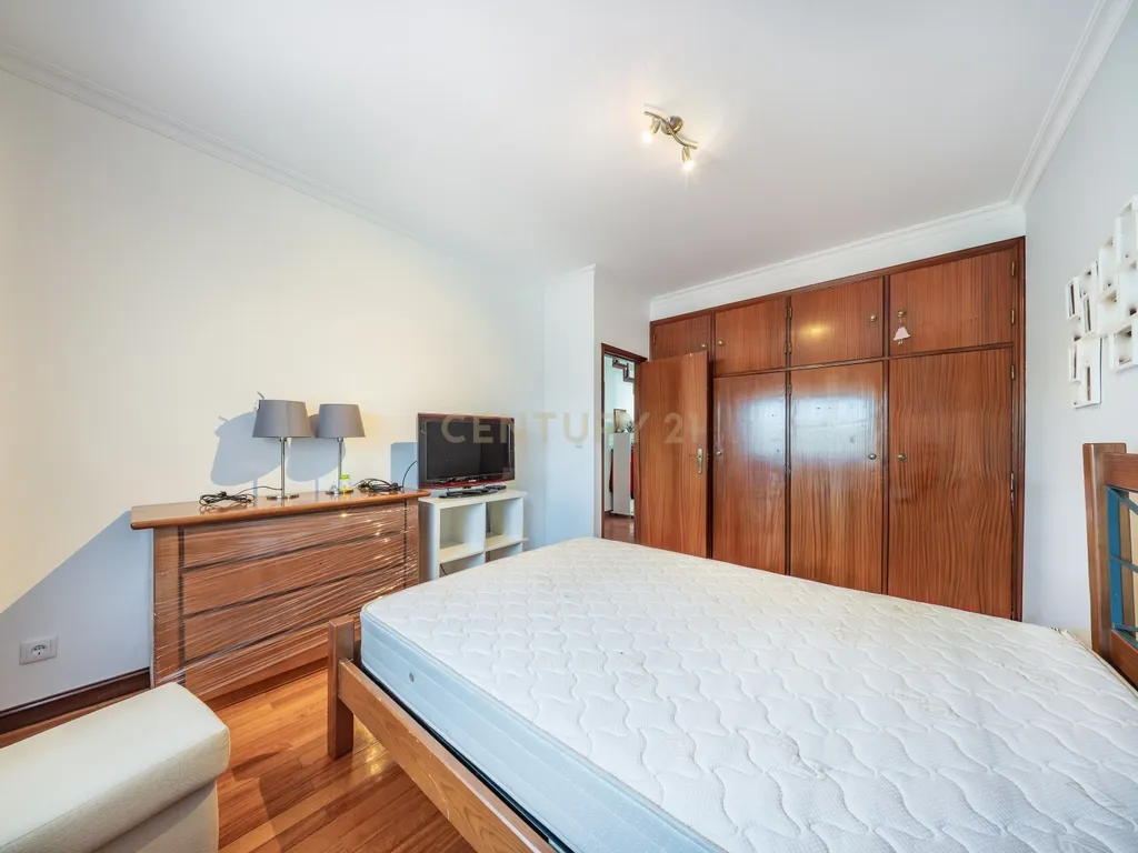 Casa T4 com Vista Panorâmica em Arcos de Valdevez - Image 24