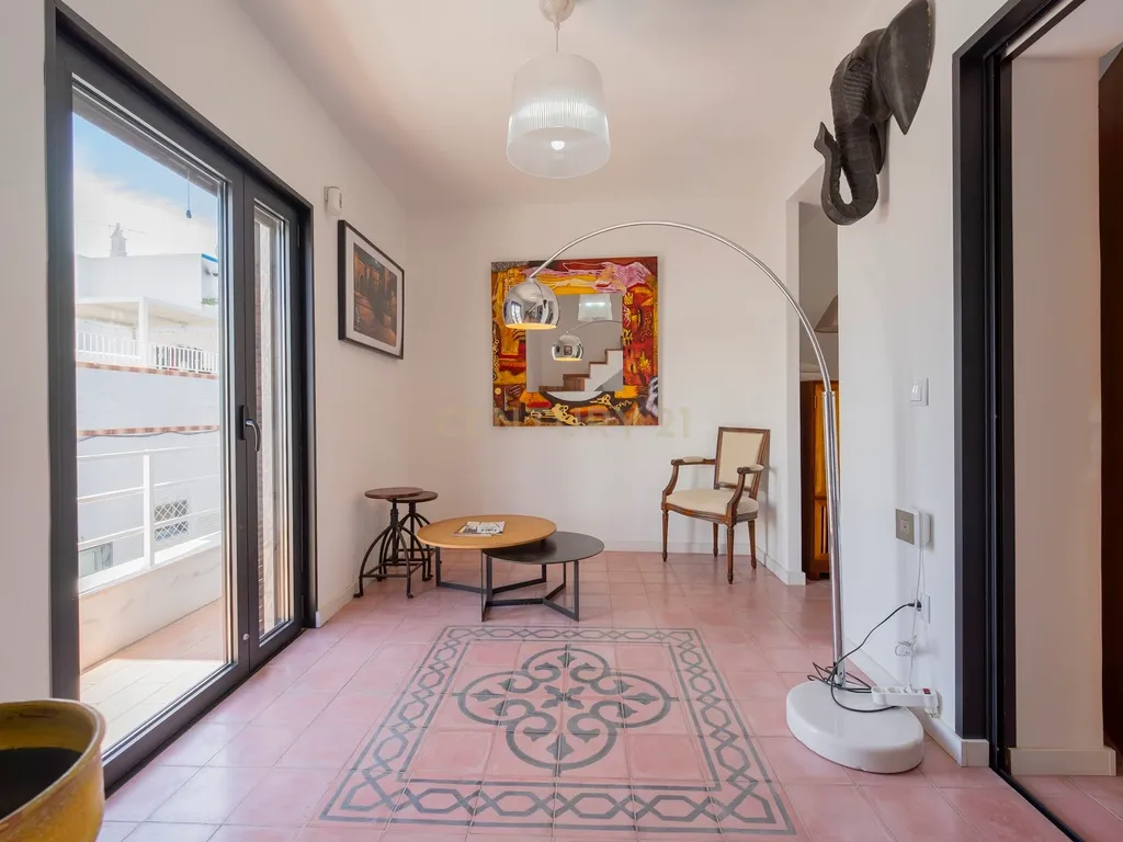 Casa Renovada T3-em Olhão na Baixa , Licença AL, Vista Panorâmica e Piscina - Image 24