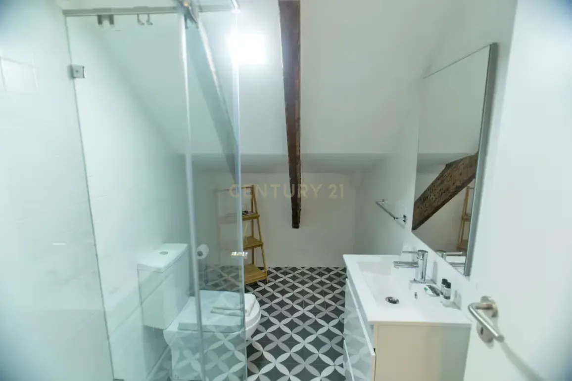 Fotografia 11 de Apartamento com Licença de AL