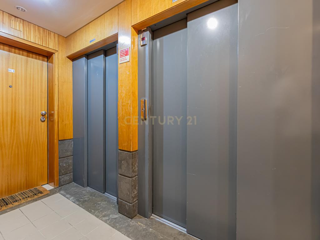 Apartamento T2 Remodelado Monte da Caparica - Image 25