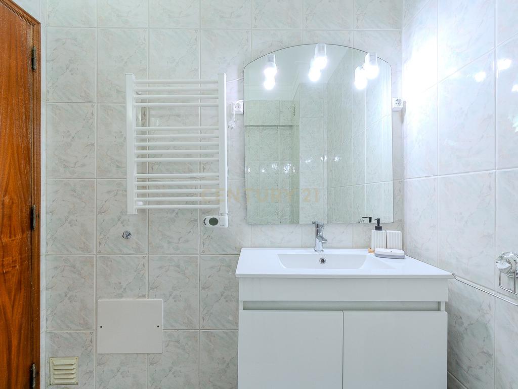 Apartamento T1 em Quarteira - Perto da Praia e Centro - Image 21