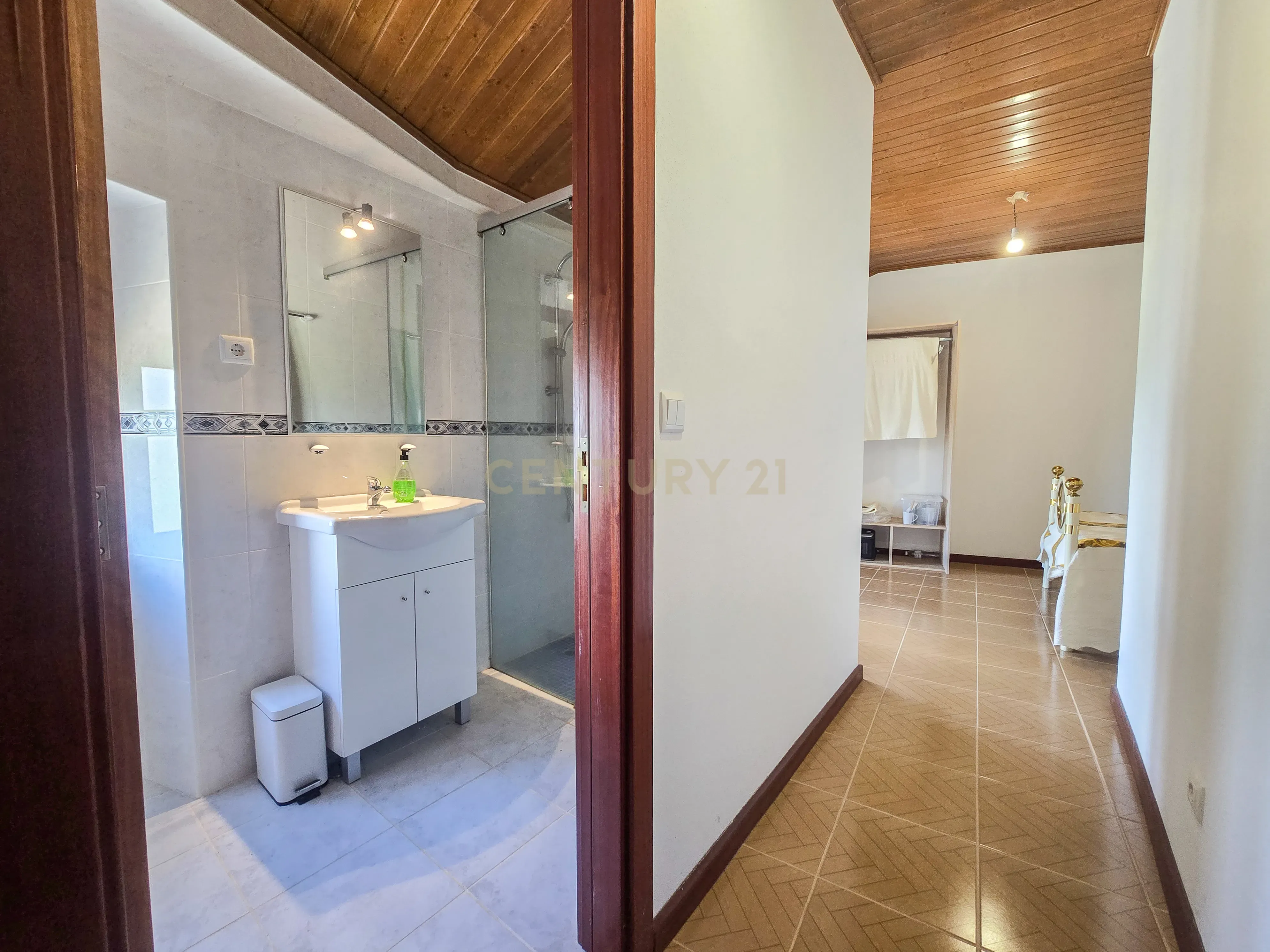 Moradia T3 à venda em Rebordainhos e Pombares, Bragança — foto 15