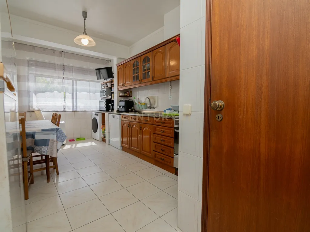 Apartamento T1 em Portimão - Oportunidade Única! - Image 13