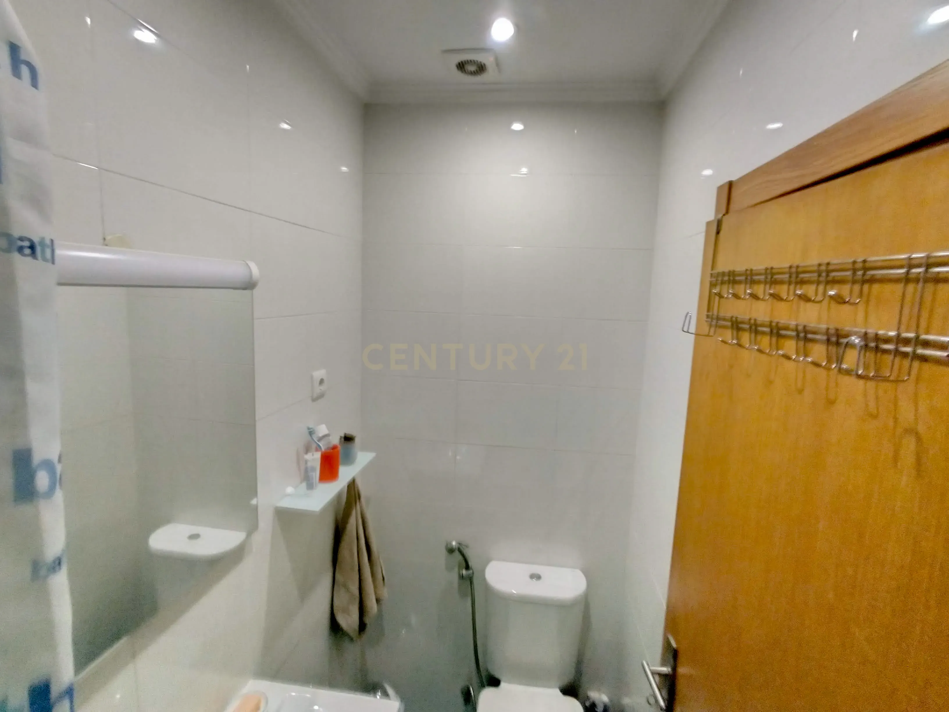 Apartamento T2 Venteira / Amadora - Image 15