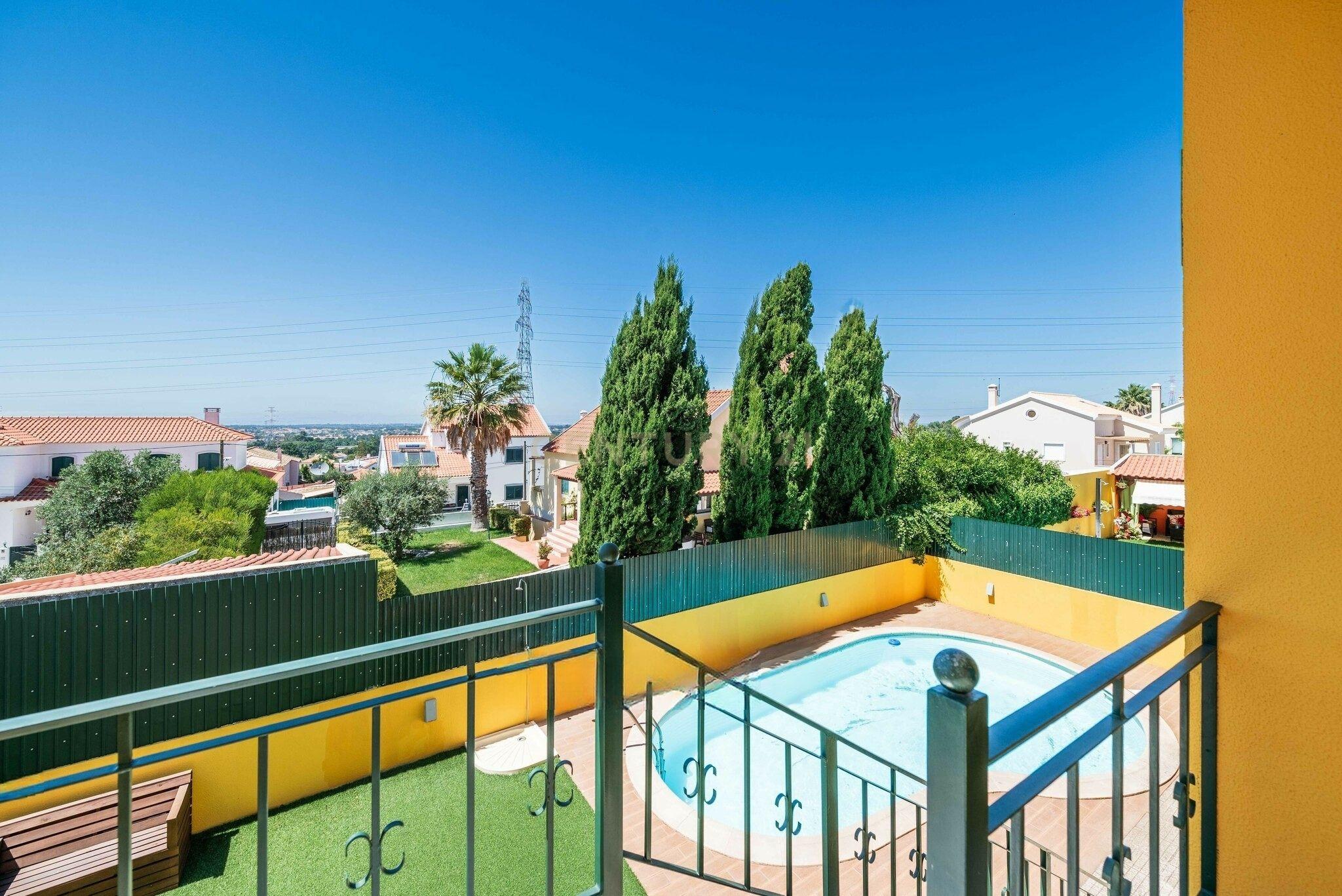 Deixe-se encantar por esta fantástica moradia T3 em Palmela - Image 10