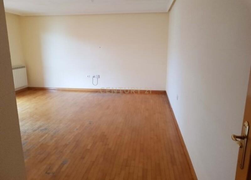 Apartamento T3 na Urbanização Quinta Fonte da Prata - Image 7