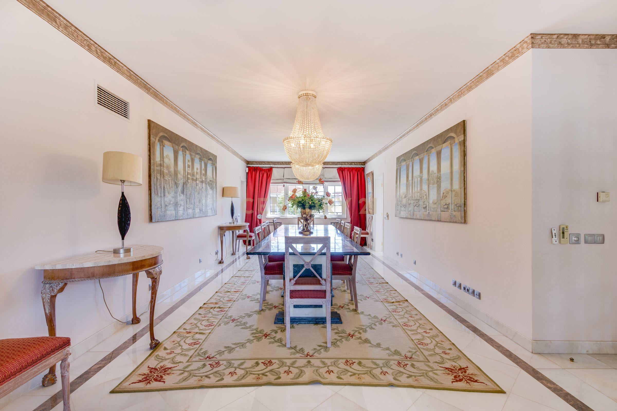 Fotografia 11 de Exclusiva Moradia de Luxo com 1.300 m² no Coração de Alvalade, Lisboa
