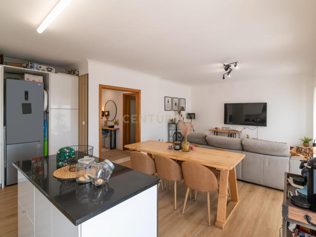 Apartamento T2 - Vialonga  - Lisboa - Image 1
