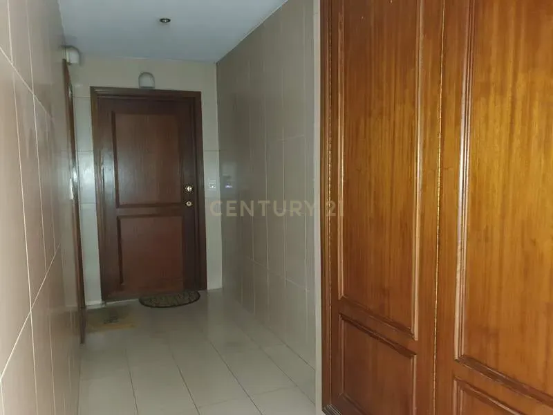 Apartamento T2 - Rio Tinto, Gondomar - Excelentes áreas - Image 3