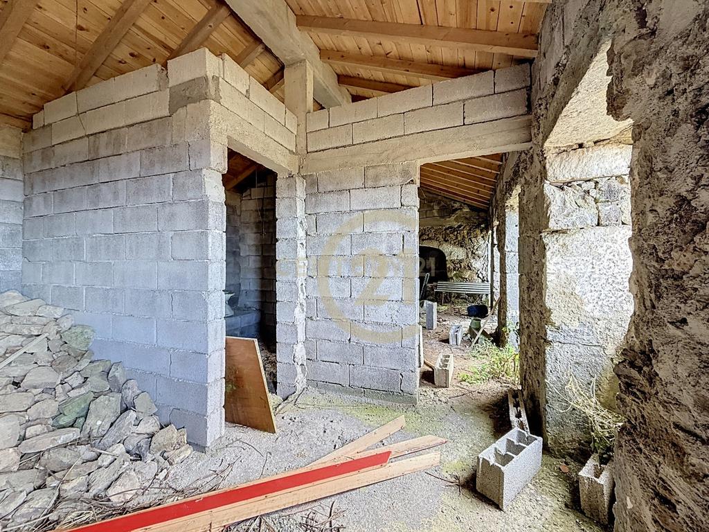 🏡 MORADIA TRADICIONAL EM PEDRA | SANTA BÁRBARA – ANGRA DO HEROÍSMO - Image 11