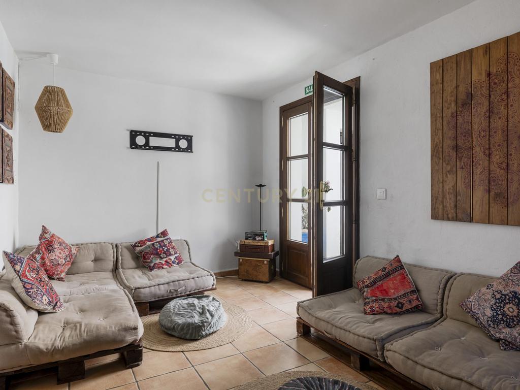 Casa del Río – Refúgio à beira-rio com potencial turístico - Image 16