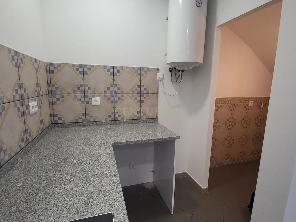 Arrendamento de apartamento T2 renovado com suite - Cova do Ouro - Coimbra - Image 9