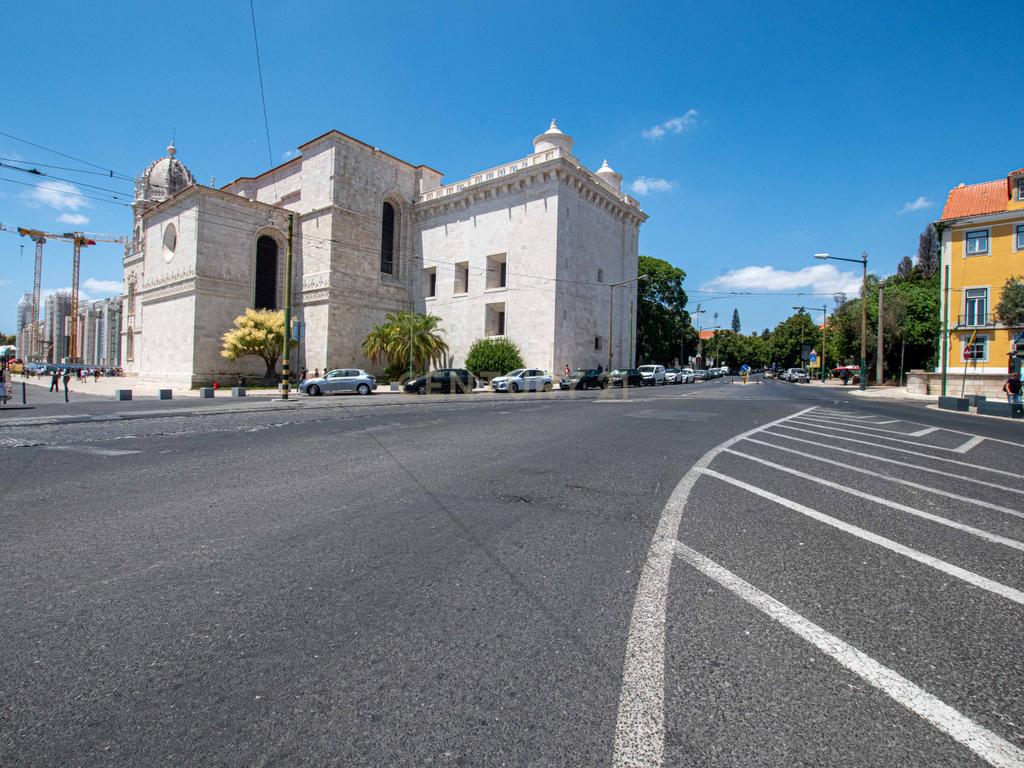 Trespasse | Espaço Comercial em Belém | Rua dos Jerónimos - Image 4