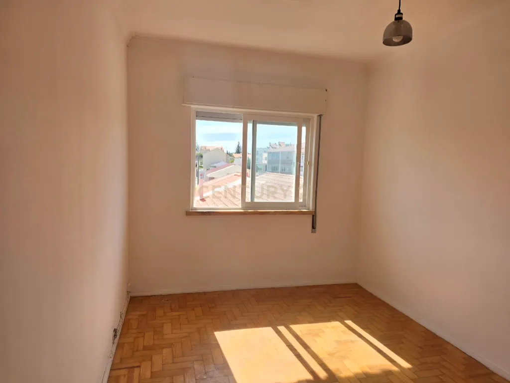 Apartamento T3 Renovado na Parede - Image 15
