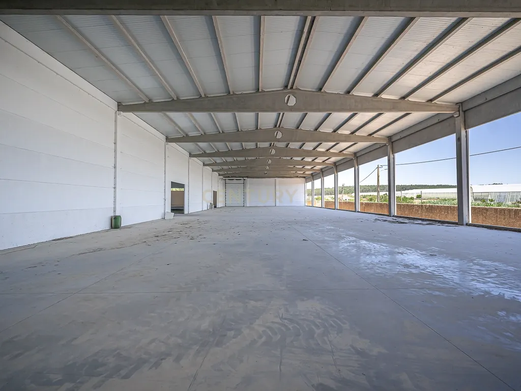 ARMAZEM PARA VENDA EM TORRES VEDRAS - Image 17