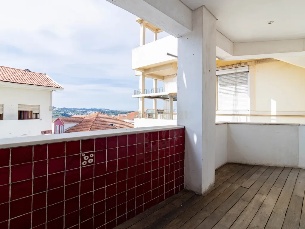 Apartamento T3 na Rua Doutor António José de Almeida 28, Coimbra, Portugal - Image 24