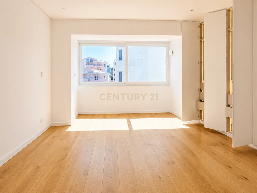 Apartamento T3 como novo centro de Cascais e com vista mar - Image 22