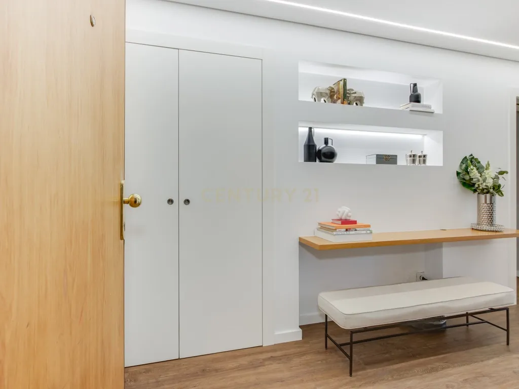 Apartamento como novo T3 – Quinta Da Graciosa, Estoril - Image 2