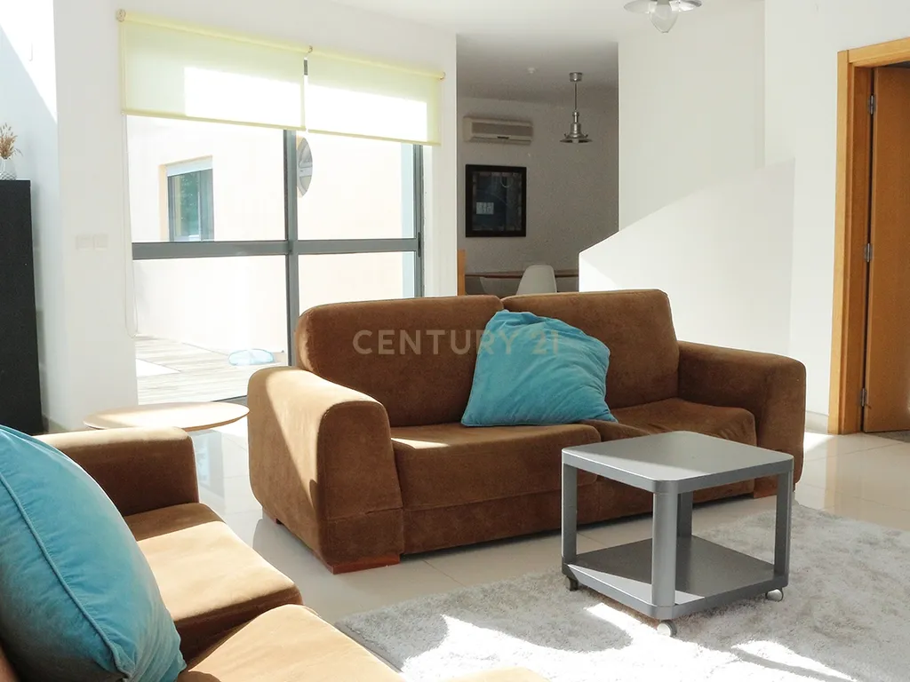 Moradia T3 com Piscina Privativa | Viver com tranquilidade no Palmela Village - Image 10