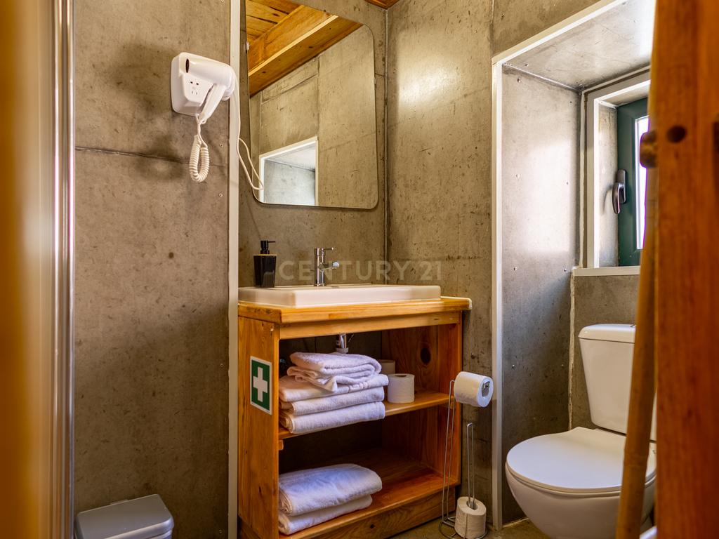 Oportunidade Única no Coração Histórico de Setúbal: Prédio com Dois Apartamentos Próximo ao Miradouro de São Sebastião - Image 14