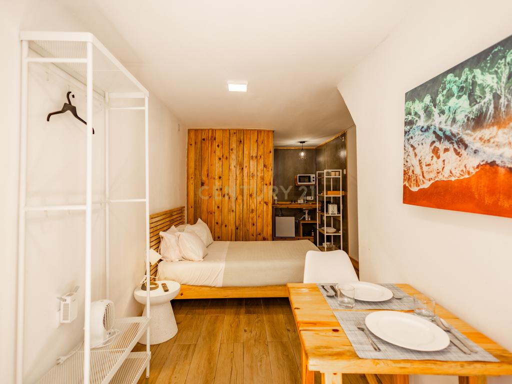 Oportunidade Única no Coração Histórico de Setúbal: Prédio com Dois Apartamentos Próximo ao Miradouro de São Sebastião - Image 17