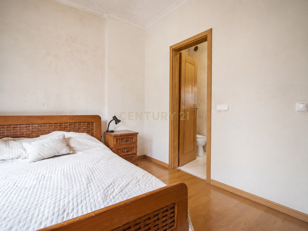 Apartamento T3 com Garagem Dupla na Quinta da Borloteira, Figueira da Foz - Image 20