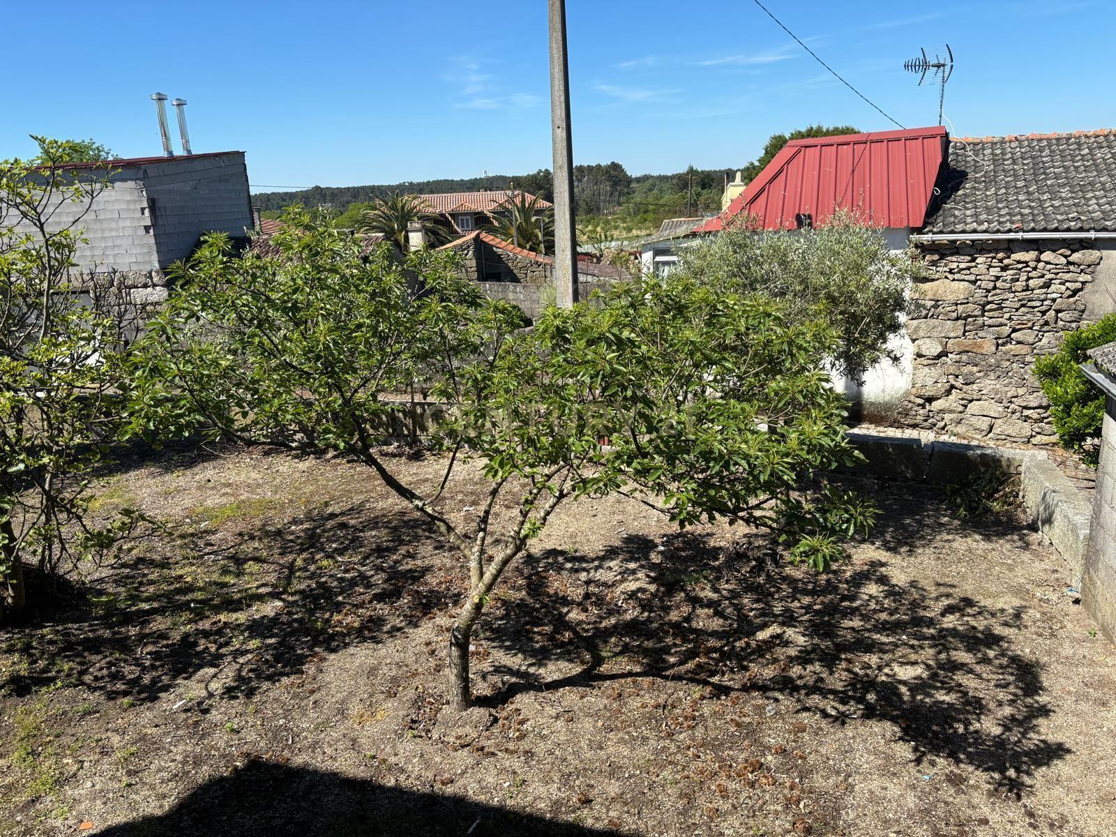 Moradia T2 à venda em Souto de Aguiar da Beira e Valverde, Aguiar da Beira — foto 2