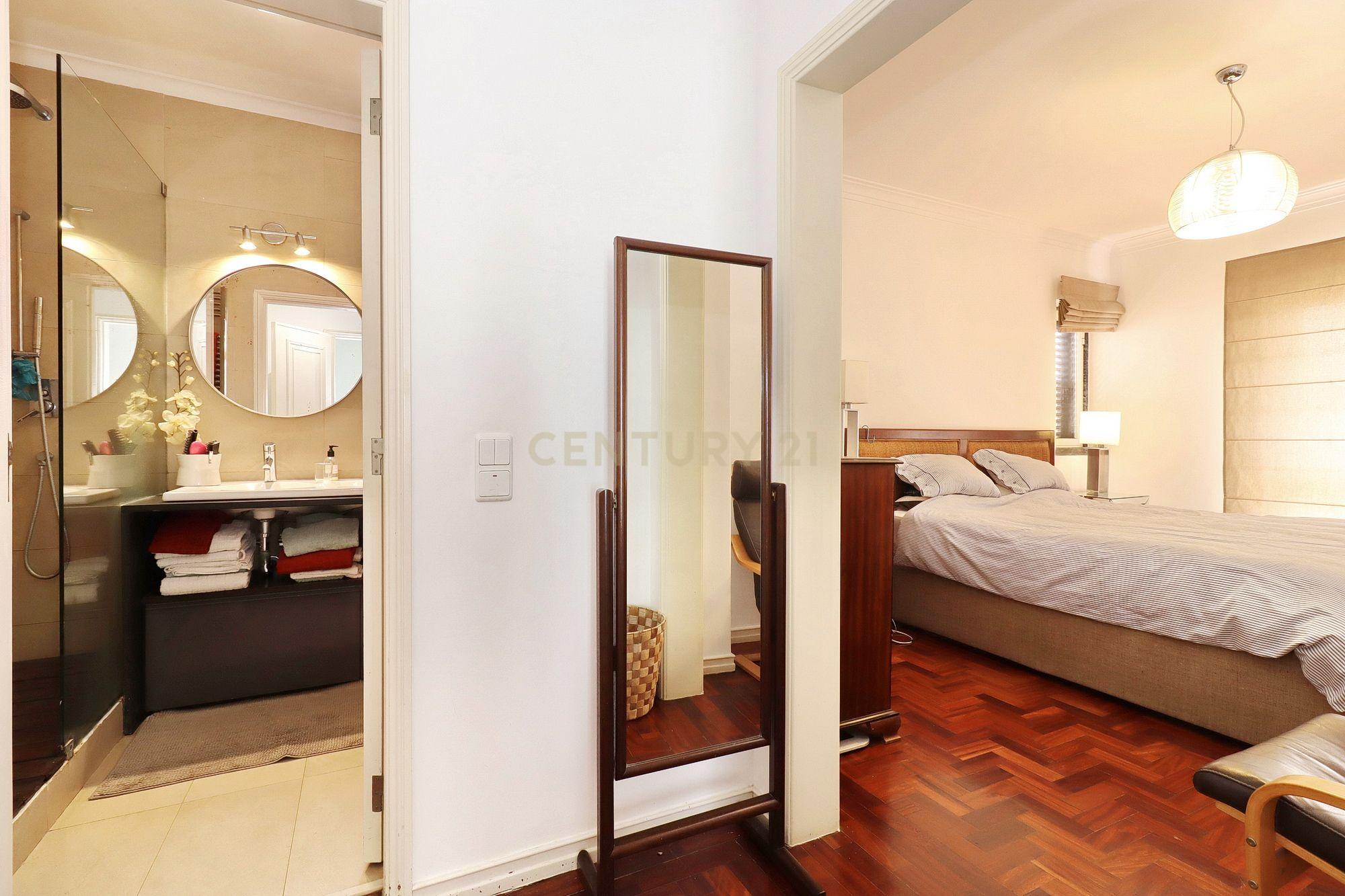 Moradia de Charme em zona residencial Prime, em Santo Amaro de Oeiras - Image 21