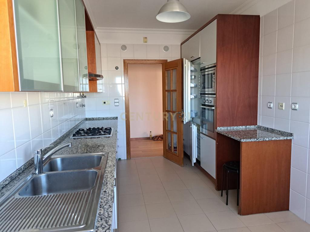 Apartamento T2 mobilado para Arrendar no Parque das Nações, Lisboa - Image 7