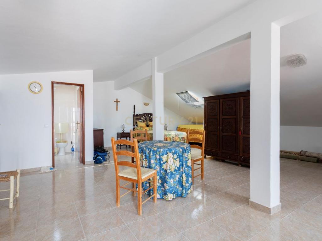 Andar de moradia de Tipologia T2 com sótão em Almiranta - Bernardinheiro - Tavira - Image 11