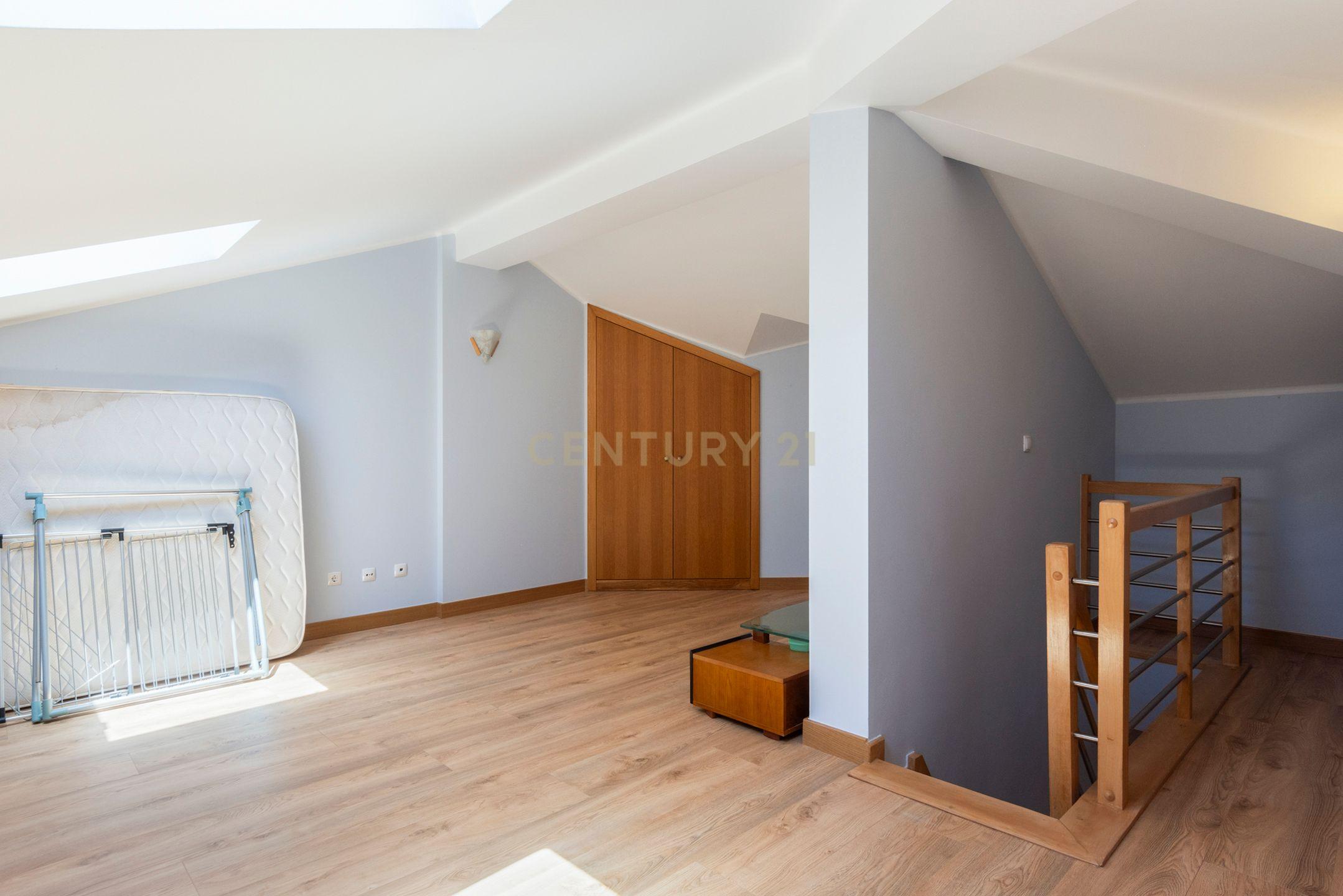 T3 Duplex - Avenida de Pádua - Image 21