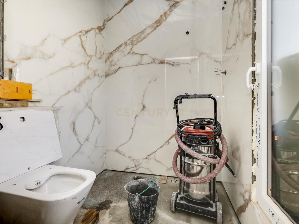 Moradia T4 com piscina em Caneças - Image 25