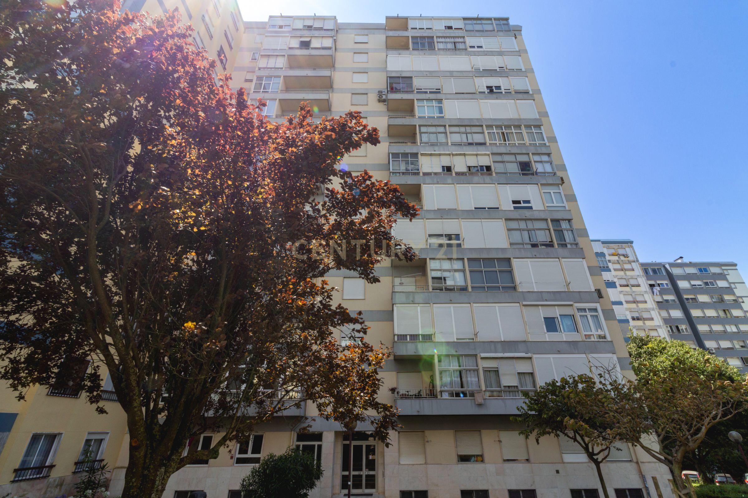 Apartamento T3 à venda em Carnaxide e Queijas, Oeiras — foto 4